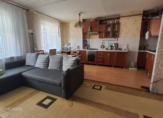 Продам 5-ком. квартиру, 102.6 м2, Ижевск, Пушкинская улица, 157, Южный жилой район