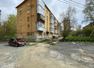 Продается 2-комнатная квартира, 44 м2, Екатеринбург, проспект Космонавтов, 82