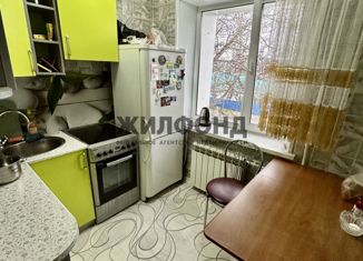 Продажа 2-комнатной квартиры, 45 м2, село Николаевка, Советская улица, 30
