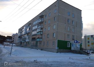 Продажа 3-комнатной квартиры, 61 м2, поселок городского типа Белоярский, Юбилейная улица, 42
