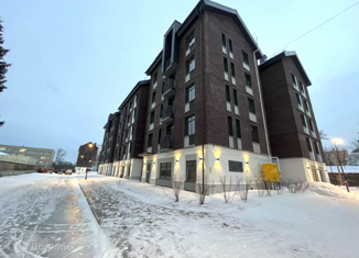 Продаю 3-ком. квартиру, 103.4 м2, Тверь, улица Лидии Базановой, 51, Центральный район