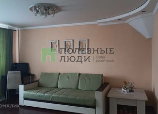 Трехкомнатная квартира на продажу, 58.5 м2, Зеленодольск, улица Ленина, 2