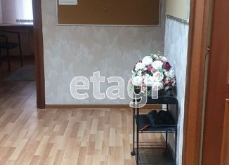 Продажа четырехкомнатной квартиры, 77.4 м2, Усинск, улица Строителей, 15