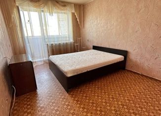 Продам 3-комнатную квартиру, 67.1 м2, Ростов, 1-й микрорайон, 15