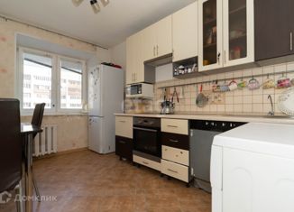 Продаю трехкомнатную квартиру, 73.1 м2, Уфа, бульвар Тухвата Янаби, 22, Калининский район