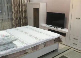 1-комнатная квартира в аренду, 32 м2, Екатеринбург, метро Машиностроителей, улица Машиностроителей, 31