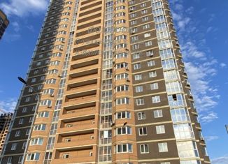 Продажа 2-ком. квартиры, 53 м2, Владивосток, ЖК Фрегат-2, улица Нейбута, 4Б