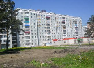 Продам четырехкомнатную квартиру, 75 м2, Прокопьевск, 10-й микрорайон, 12