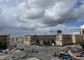 Продажа 2-ком. квартиры, 53 м2, Санкт-Петербург, Новочеркасский проспект, 28/19, Новочеркасский проспект