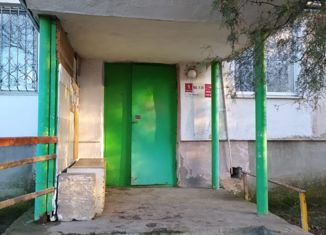 Продаю 3-ком. квартиру, 57.7 м2, Джанкой, Ударная улица, 7