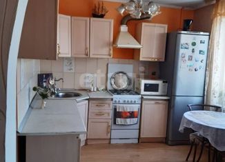 Продам 3-комнатную квартиру, 69 м2, Ангарск, микрорайон 12А, 9