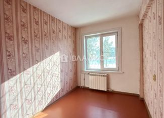 Продаю 4-ком. квартиру, 80.7 м2, Бийск, улица Виктора Петрова, 35