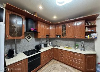 Продается 2-ком. квартира, 57.6 м2, село Павловское, Центральная улица, 46