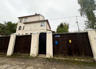 Сдается в аренду дом, 400 м2, рабочий посёлок Малаховка, улица Гаражная 3А, 23