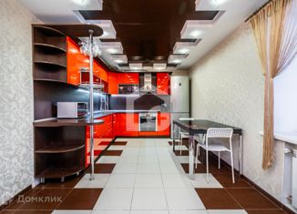 Продажа трехкомнатной квартиры, 83.7 м2, Томская область, Больничная улица, 8А