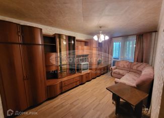 Сдам трехкомнатную квартиру, 62 м2, Москва, улица Горбунова, 11к3, улица Горбунова