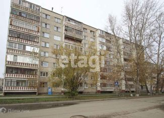 Продажа 1-комнатной квартиры, 30 м2, Тюмень, улица Муравленко, 15А