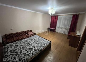 Продам 2-комнатную квартиру, 54.8 м2, Черкесск, улица Калантаевского, 4