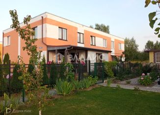 Продаю таунхаус, 95 м2, поселок Луговое