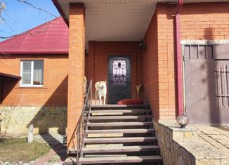 Продаю дом, 204.8 м2, Астраханская область, микрорайон Западный, 48