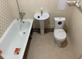 Продается 1-комнатная квартира, 34.6 м2, поселок городского типа Стройкерамика, улица Нестора Постникова, 6, ЖК Видный