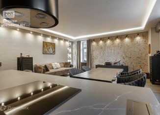 Продам 3-комнатную квартиру, 115 м2, Санкт-Петербург, проспект Тореза, 71к1