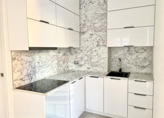 Продам 3-комнатную квартиру, 75.7 м2, Иркутск, улица Пискунова, 148, ЖК Порт-Артур