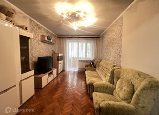 Продается 3-ком. квартира, 49.9 м2, Крым, улица Тренёва, 17