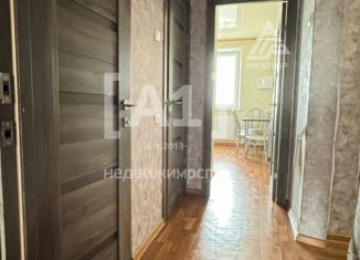 Продажа 2-комнатной квартиры, 56 м2, Челябинская область, Батумская улица, 2А