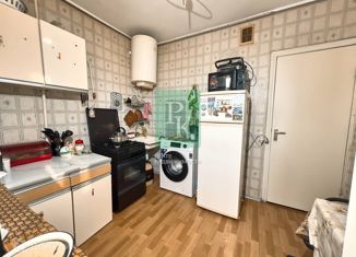 Продам 1-ком. квартиру, 30.9 м2, Севастополь, проспект Победы, 19