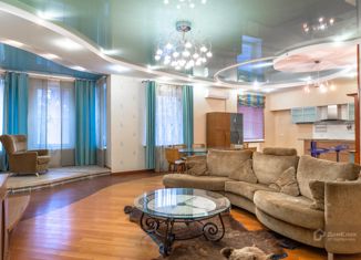 Продажа 2-комнатной квартиры, 126.4 м2, Санкт-Петербург, Мичуринская улица, 6, Мичуринская улица