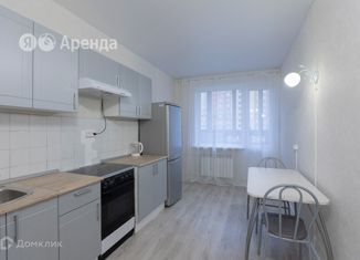 Сдается двухкомнатная квартира, 53 м2, Санкт-Петербург, Малая Бухарестская улица, 3, муниципальный округ № 75