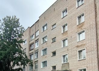 Продам однокомнатную квартиру, 32.5 м2, Кирово-Чепецк, Юбилейная улица, 15