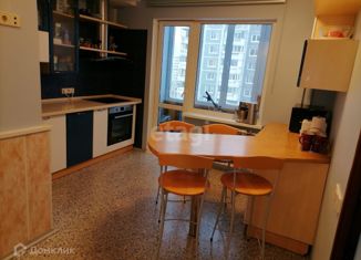 5-комнатная квартира на продажу, 106 м2, Екатеринбург, улица Куйбышева, 4, метро Геологическая