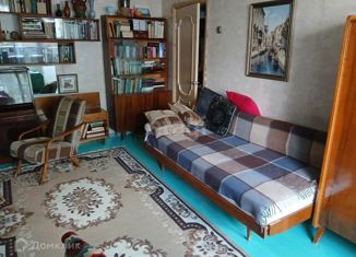Продаю 2-ком. квартиру, 53.7 м2, Обнинск, проспект Маркса, 78