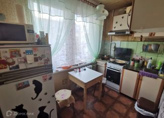 Сдаю 2-комнатную квартиру, 43 м2, Североморск, Гвардейская улица, 18