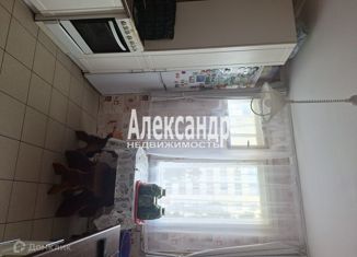 Продам 3-комнатную квартиру, 67 м2, Сестрорецк, Приморское шоссе, 275