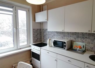 Продаю 1-ком. квартиру, 33 м2, Москва, улица Исаковского, 22к1, метро Строгино