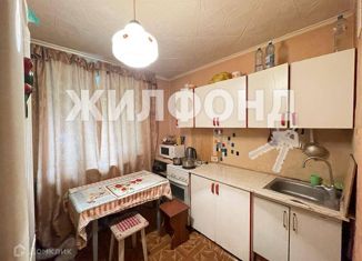 Продаю двухкомнатную квартиру, 47.4 м2, рабочий посёлок Краснообск, жилой комплекс Бавария, 15