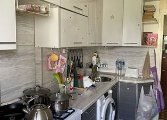 Продаю 2-ком. квартиру, 44 м2, Татарстан, улица Бызова, 13