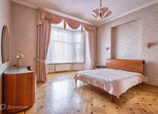 3-комнатная квартира на продажу, 117.2 м2, Санкт-Петербург, Большая Монетная улица, 3, муниципальный округ Кронверкское