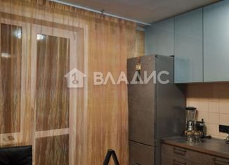 Продам трехкомнатную квартиру, 77 м2, Москва, метро Солнцево, улица Богданова, 42
