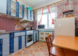 Продам 2-комнатную квартиру, 43.4 м2, Новосибирск, улица Гоголя, 235/1, метро Золотая Нива