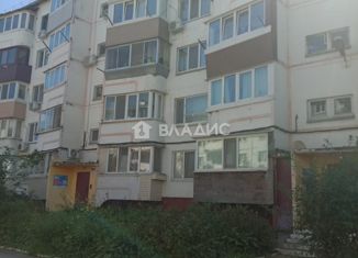 Продажа четырехкомнатной квартиры, 89.9 м2, Артём, Ульяновская улица, 3/1