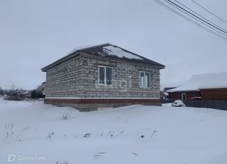 Продам дом, 120 м2, поселок городского типа Красное-на-Волге, улица А.И. Готовцевой, 28