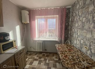 Продается 2-комнатная квартира, 42 м2, поселок Звездный, Школьная улица, 3