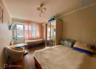 Продам 1-комнатную квартиру, 35 м2, поселок городского типа Мирный, улица Сырникова, 6