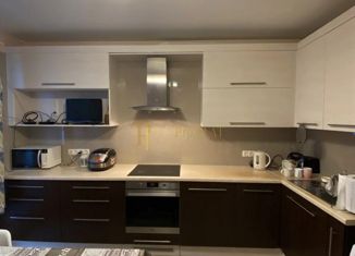 Трехкомнатная квартира на продажу, 74 м2, Санкт-Петербург, улица Корнея Чуковского, 3к1, улица Корнея Чуковского