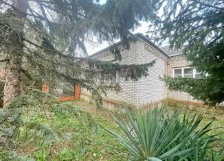 Продам 4-ком. квартиру, 85.8 м2, станица Полтавская, Красная улица, 131