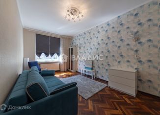 Продажа 3-ком. квартиры, 78.8 м2, Санкт-Петербург, улица Типанова, 19, метро Московская